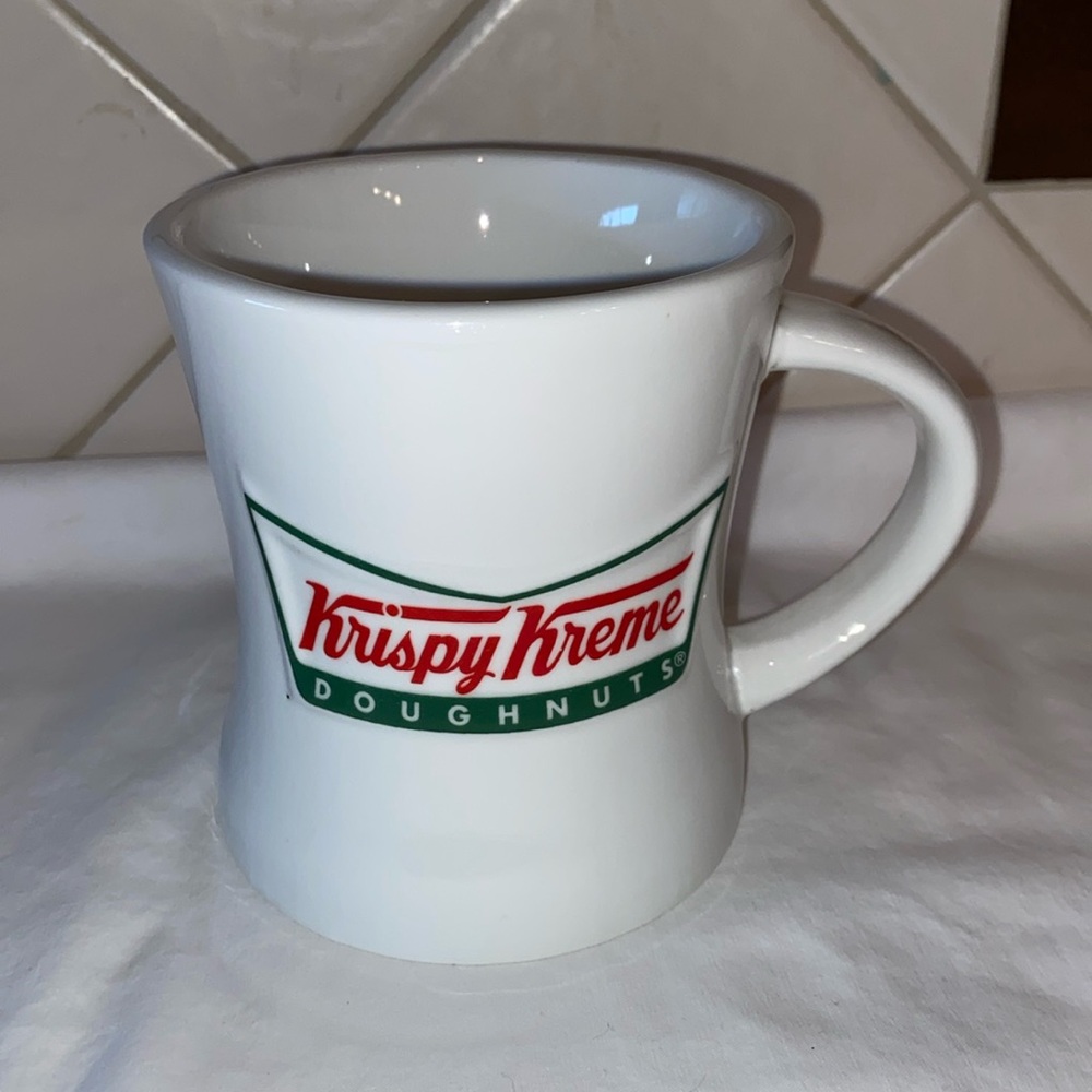 Nwot KRISPY KREME BOWTIE 15OZ NOVELTY COFFEE MUG
